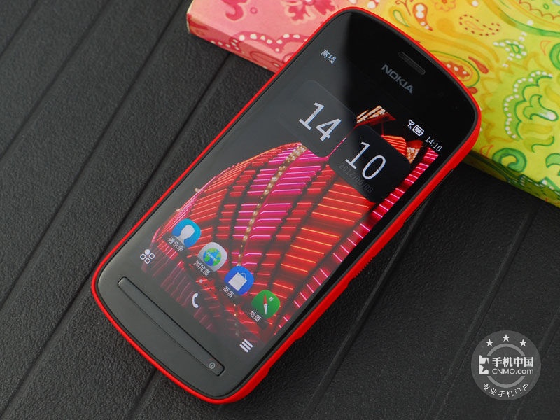诺基亚808最新报价,智能手机时代的经典之作回顾