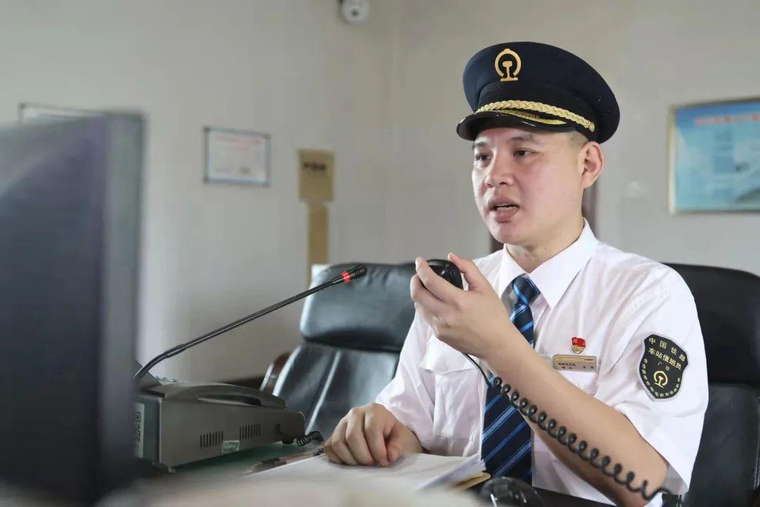 铁路行规最新版，时代的进步与交通革新的里程碑