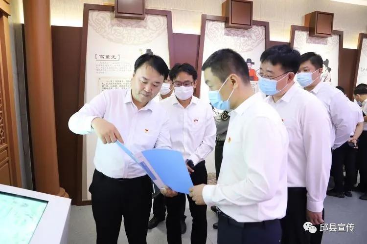 最新廉洁警句名言，自信、变化与正能量的力量之道