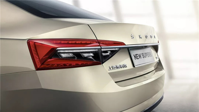 新澳门大众官网免费资料,快速解答方案设计_体现版53.623