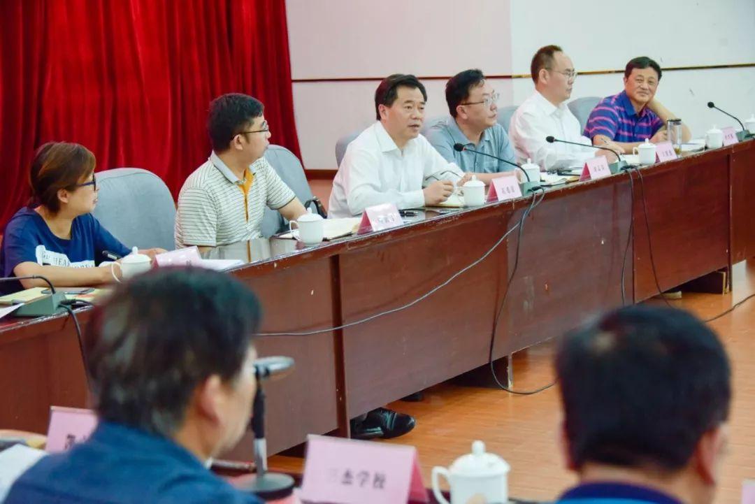 最新民办教育促进法，开启学习新篇章，塑造自信未来之路