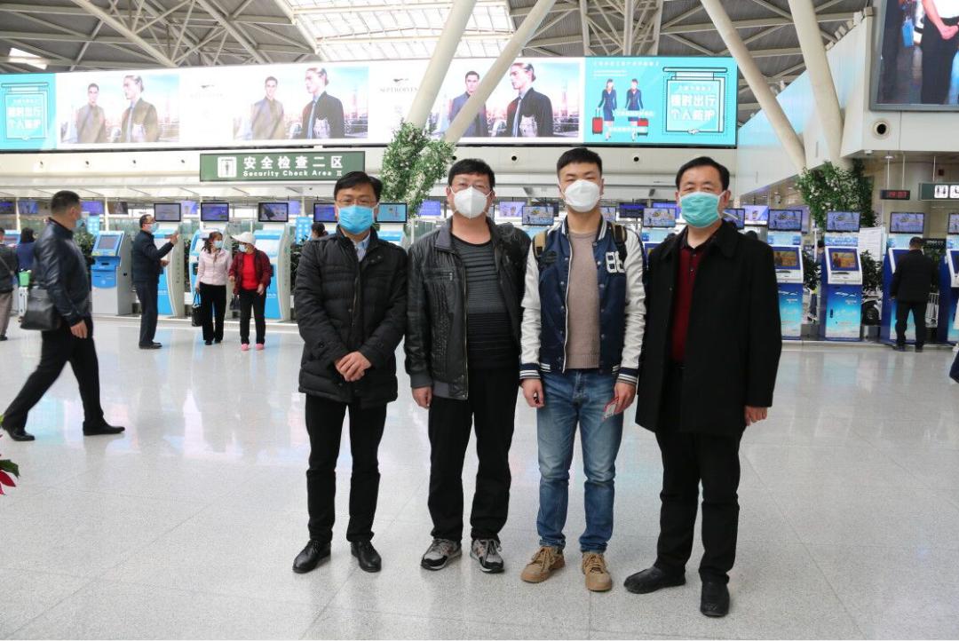 聊城建飞机场最新动态与小巷美食探秘，航空新动态揭秘与美食分享