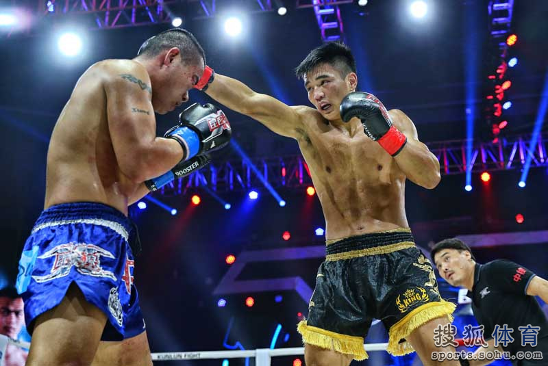 昆仑决最新一期高清一，拳台上的温情日常