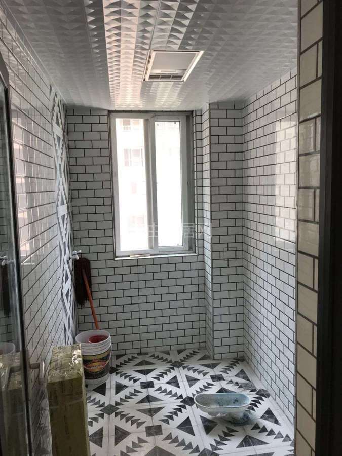 亿润领城三期最新动态，小巷中的隐藏宝藏与特色小店的独特魅力探索