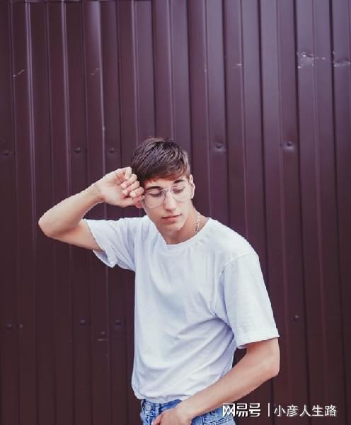 遵守法律道德,远离色情内容,探讨男性心理健康与流行趋势