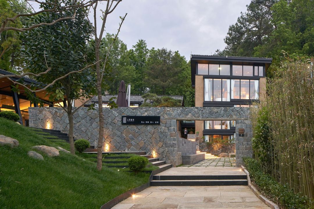 小巷中的独特民宿，最新住宿体验之宝藏探索