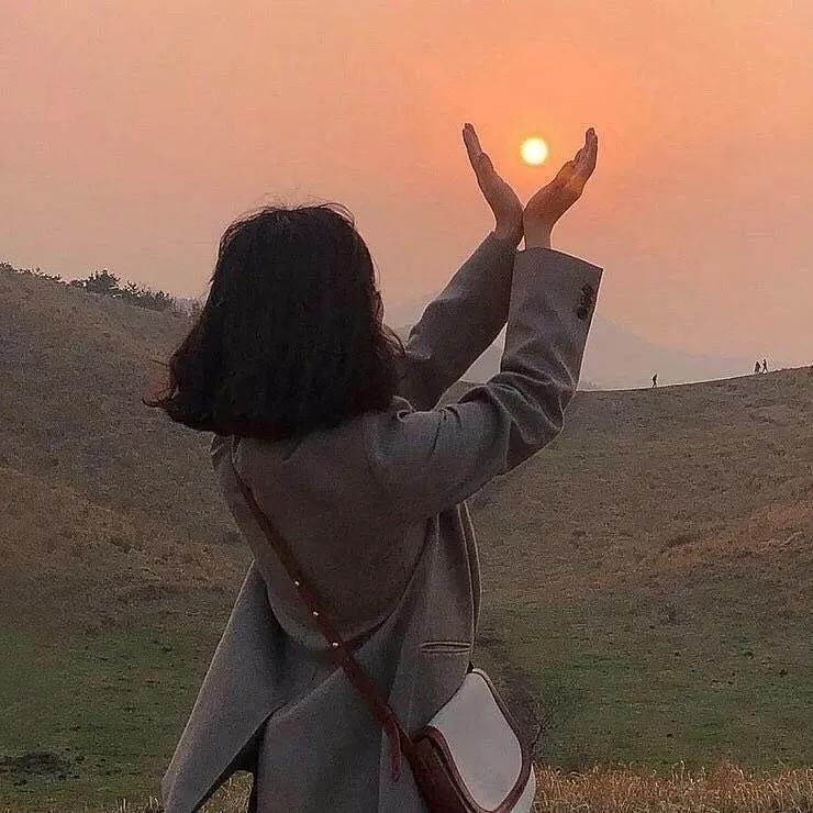 女生头像背影最新,创作指南与精选头像