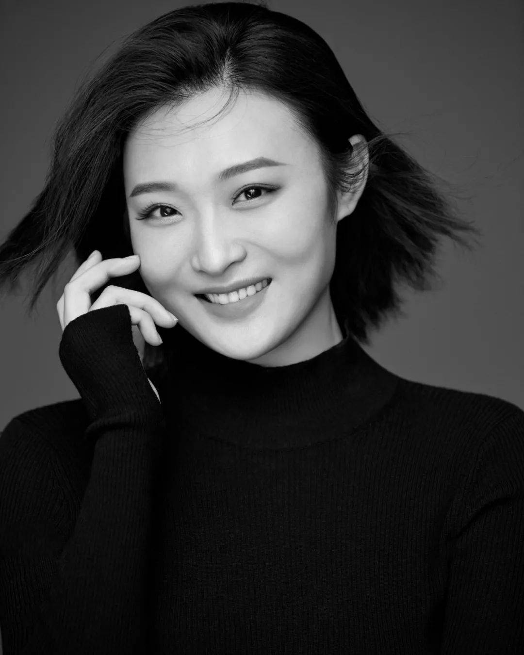 刘莹,星光熠熠的杰出演员,演技卓越