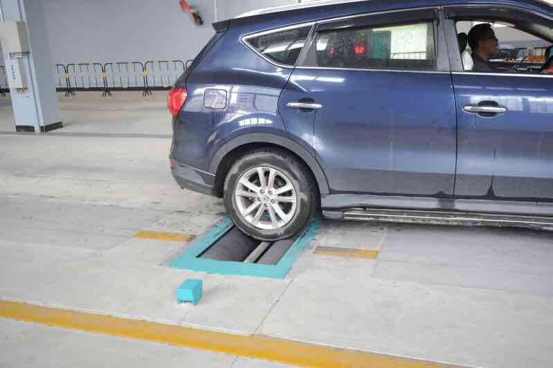 货车异地年检之旅,新规下的奇遇与家的温暖