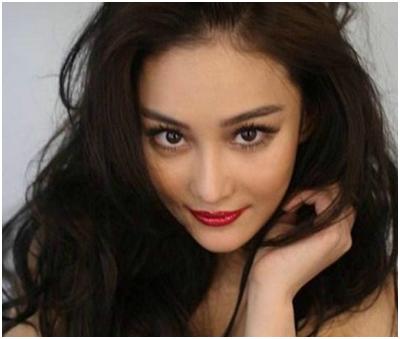 白羊座女明星有哪些,🌟白羊座女明星有哪些?闪耀星空的热血战士!🌟