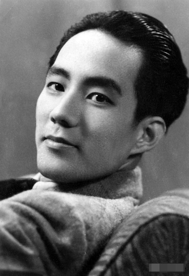 香港电影与高科技产品的完美融合,重塑观影体验的璀璨明珠