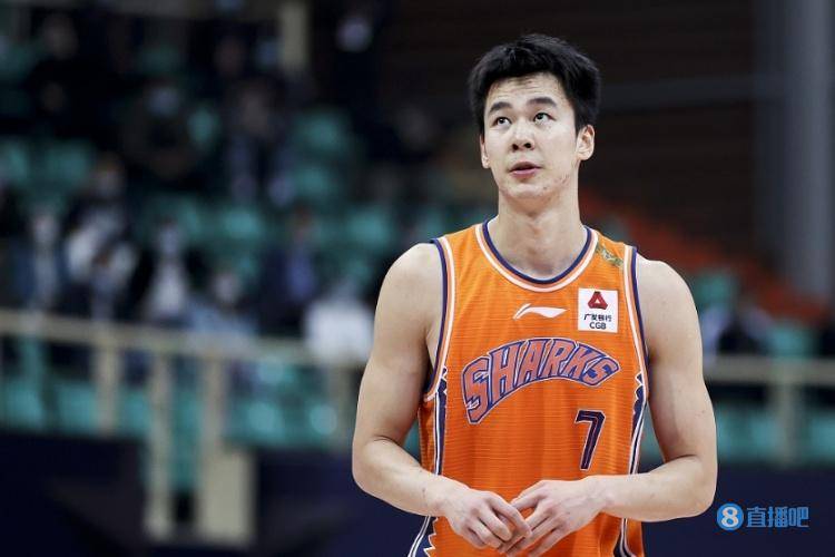 CBA球员最新技能提升与进步全面指南,技能进阶与表现优化秘籍