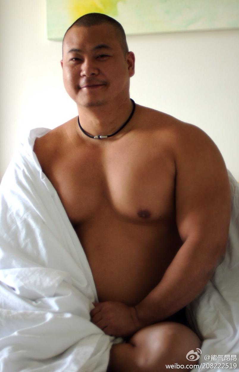 熊壮演员的日常趣事与友情纽带揭秘