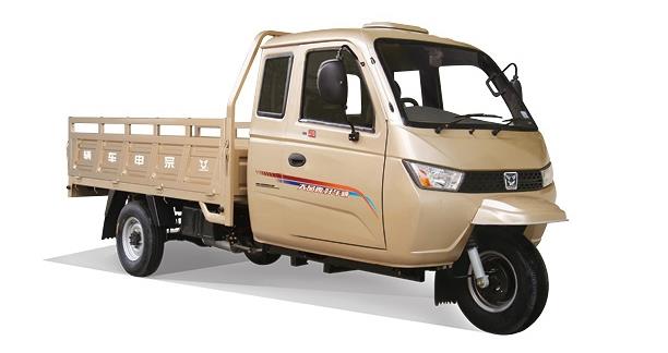 宗申新款四缸三轮车,速度与激情的领略之旅!