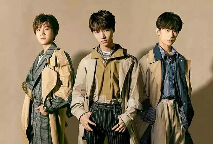 TFboys最新照片集,展现青春活力风采