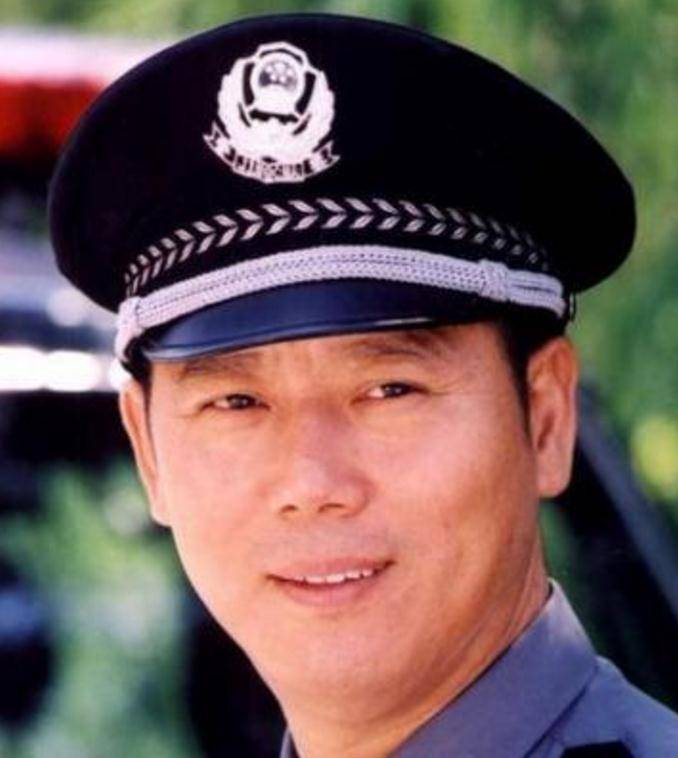 警察夏一笑的快乐生活演员表及角色魅力深度解析