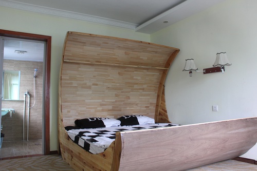 凤凰客栈转让信息,科技重塑住宿体验的变革