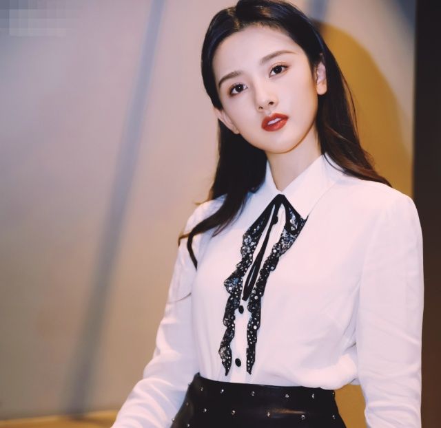 光姓明星的星光日常,爱与陪伴的温馨故事