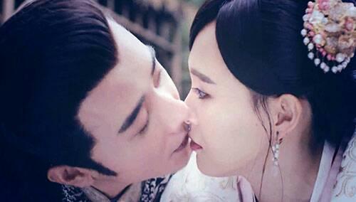 明星吻戏合集,心动的瞬间回顾💖