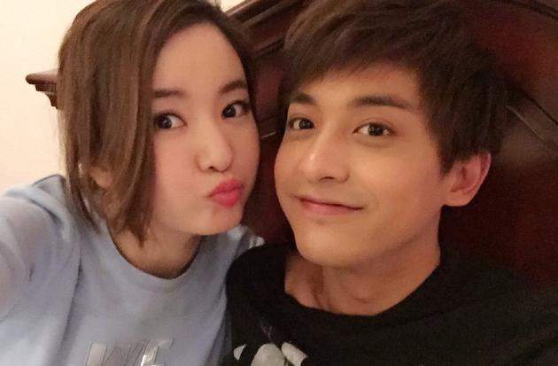 星光背后的情感波折,离婚男明星的内心世界探究