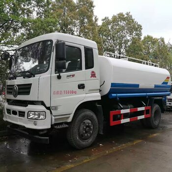 最新洒水车性能、价值与影响深度探讨,深度解析其性能特点与影响意义