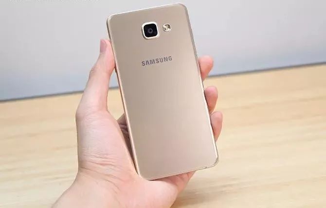 重磅推荐，三星最新A5手机，让你瞬间爱上！