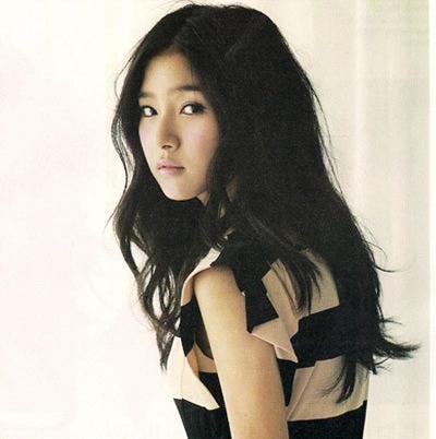 金素恩的最新动态与成长轨迹揭秘