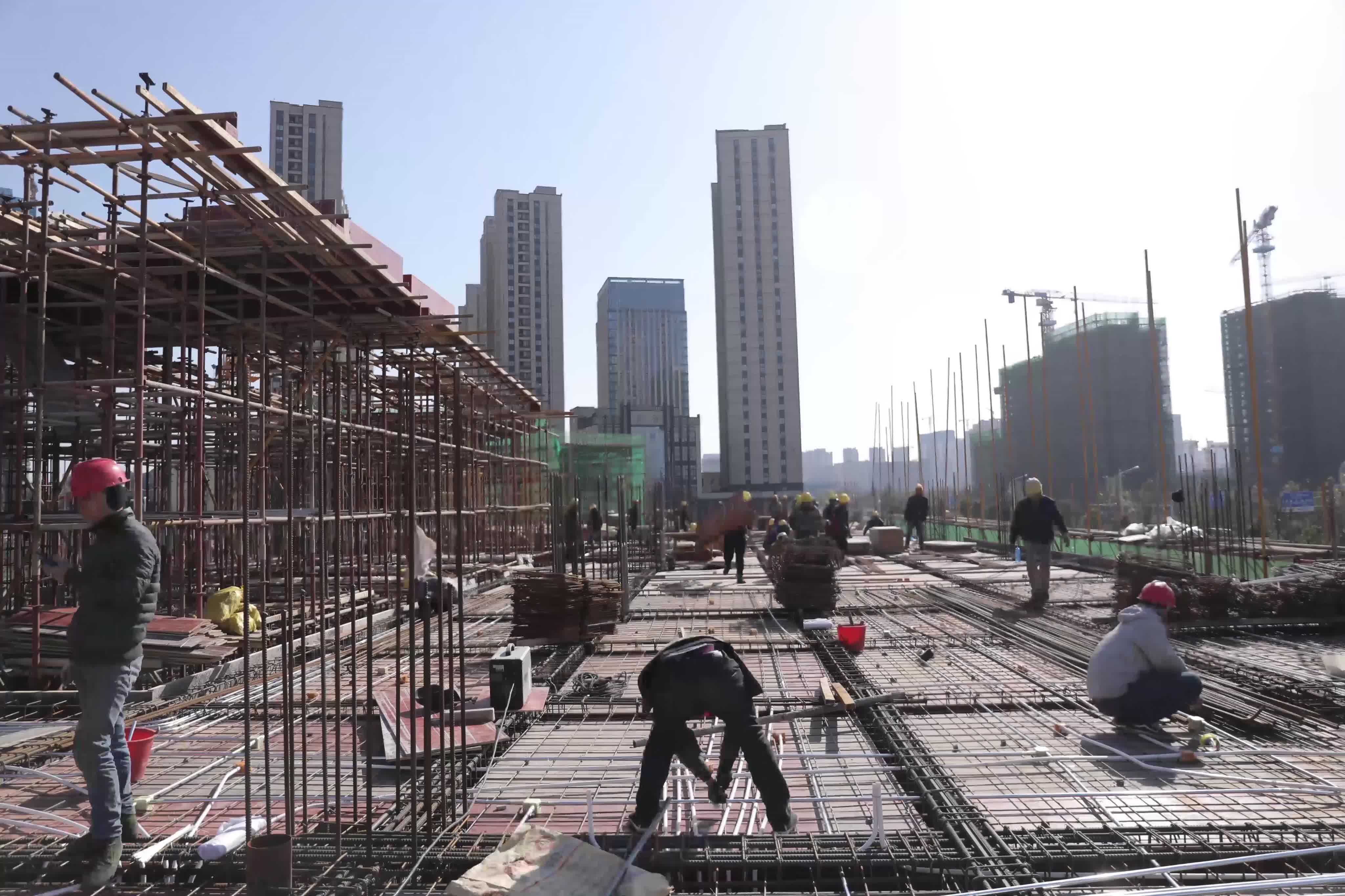 掌握最新施工视频动态,一网打尽最新施工资讯!