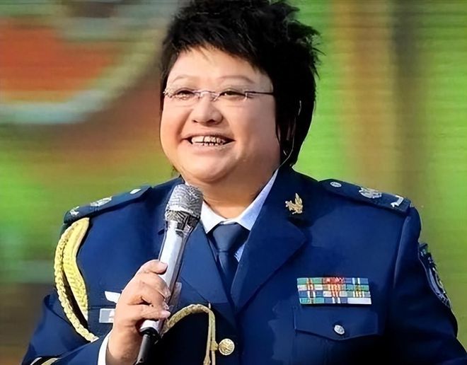 韩红，音乐巨擘的辉煌历程与时代地位概览最新信息
