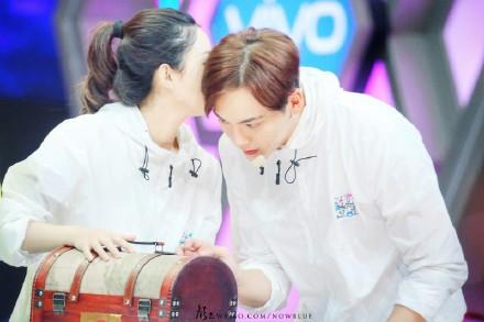 陈伟霆最新恋爱,科技浪漫点亮生活瞬间升级