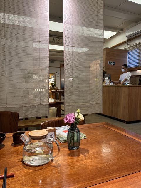 七色食堂最新,小巷中的美食探险之旅